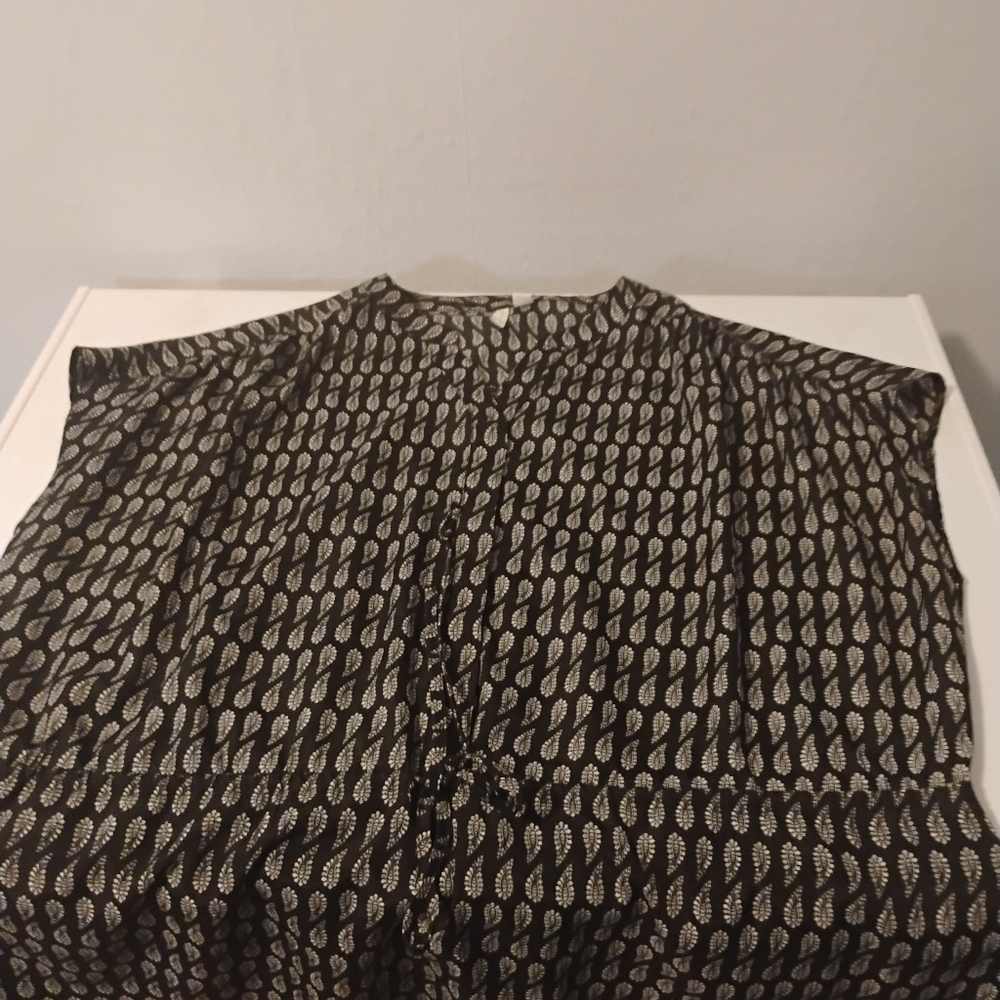 Cato Black and White Leaf Print Blouse